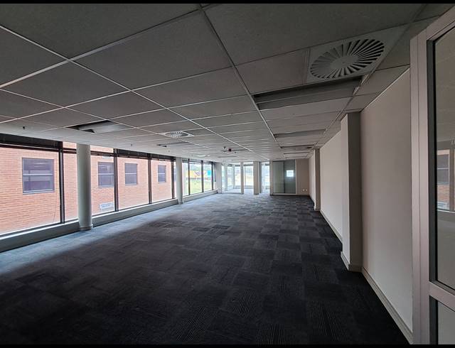 842M² OFFICE TO LET IN WAVERLEY